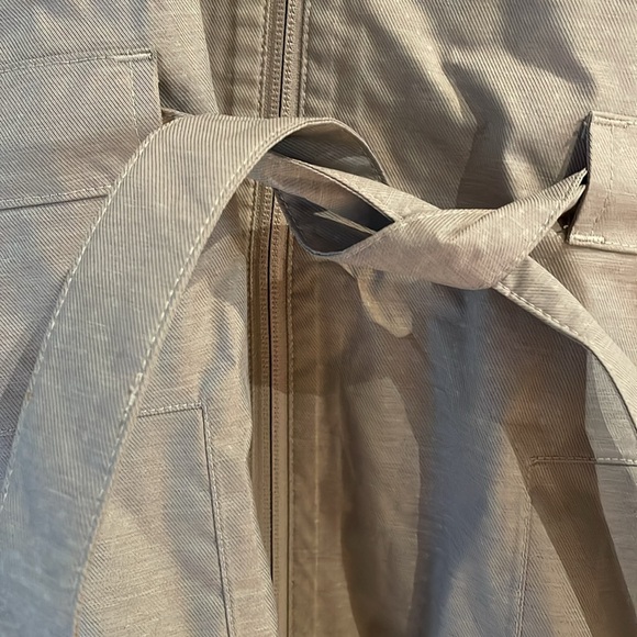 NWOT The North Face TeraLinda Belted Trench Coat, Rain Jacket. Grey Size L - Picture 5 of 12